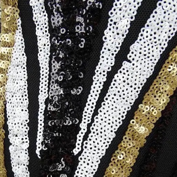 Guess by Marciano Gown - Picture 2 of 5